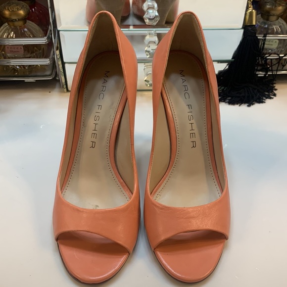 Marc Fisher MF Samelia Heels 6M - Picture 2 of 5